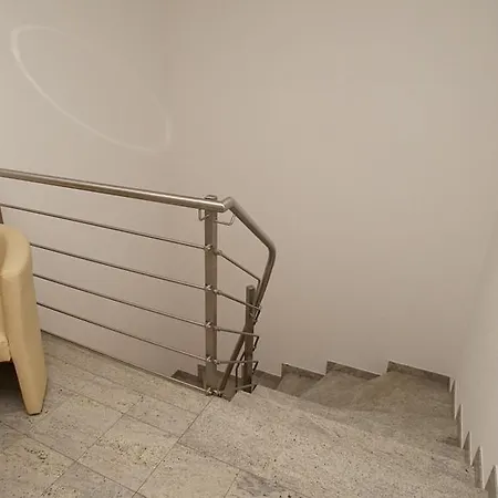 Haus Andrea Schiestl *