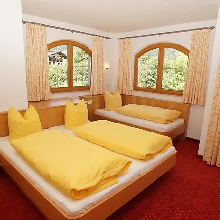 Haus Andrea Schiestl *