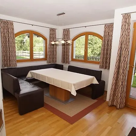 Haus Andrea Schiestl *